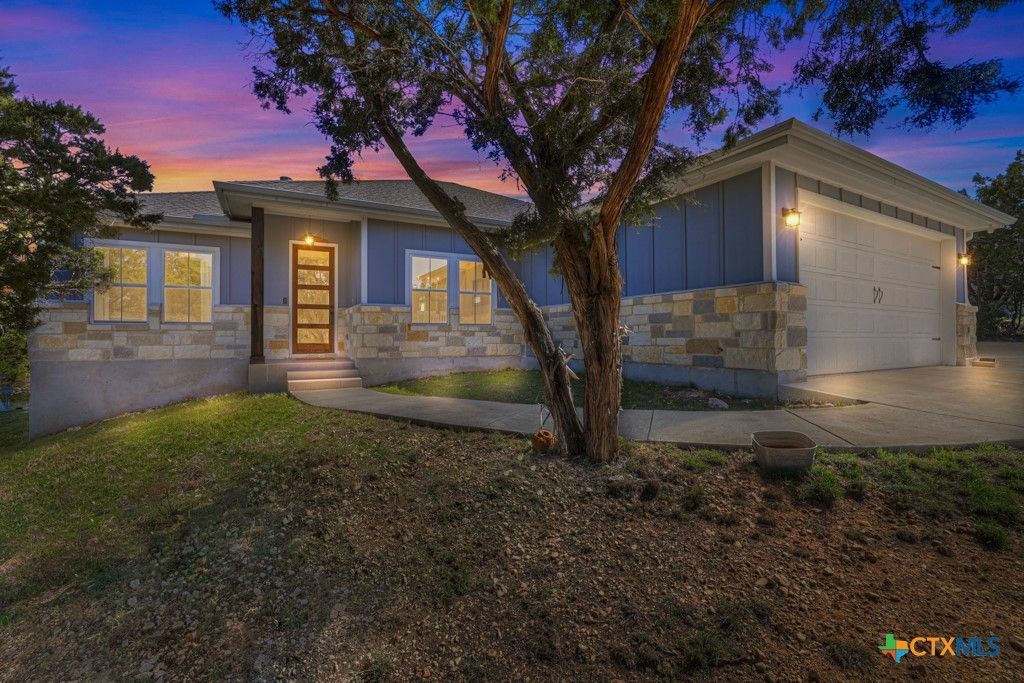 315 Hilltop Ridge, New Braunfels, TX 78132 Main Photo