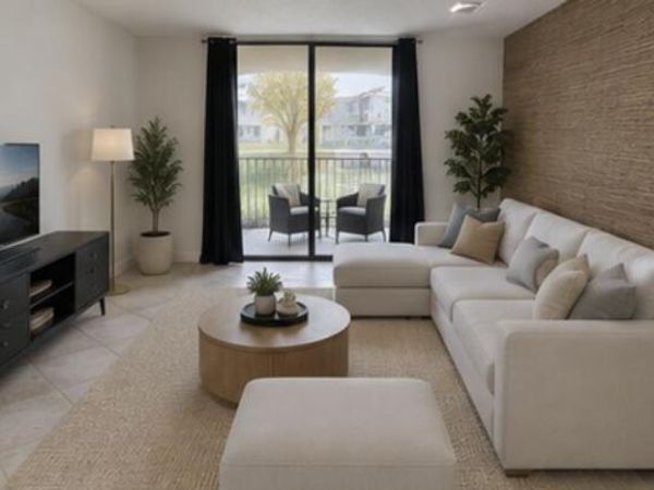 2820 TENNIS CLUB Drive, Unit 206, West Palm Beach, FL 33417