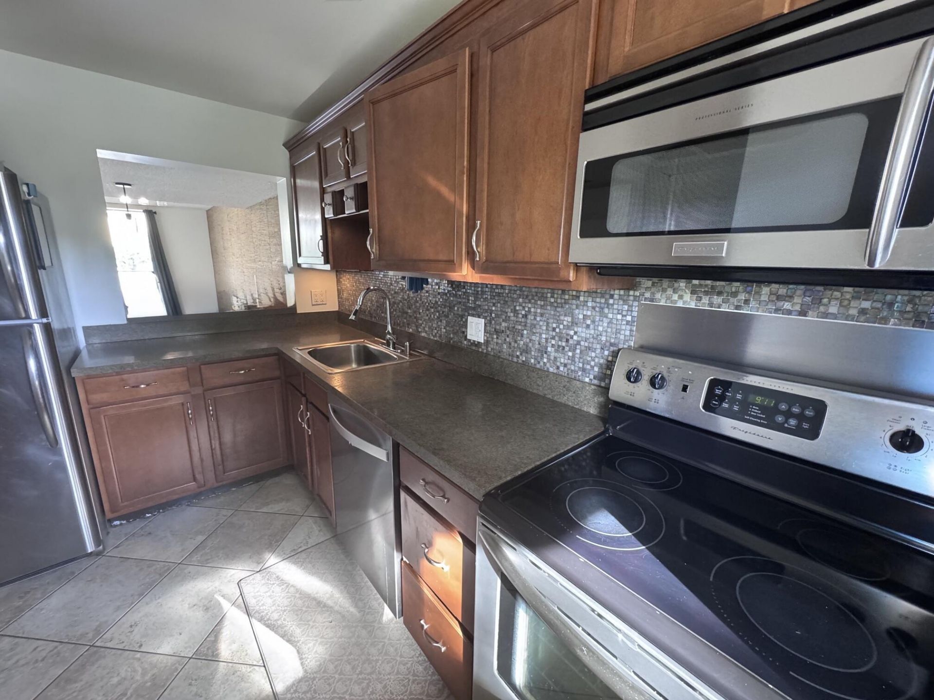 2820 Tennis Club Drive, Unit 206, West Palm Beach, FL 33417 Photo