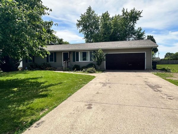 66099 Grasslands Lane, Goshen, IN 46526