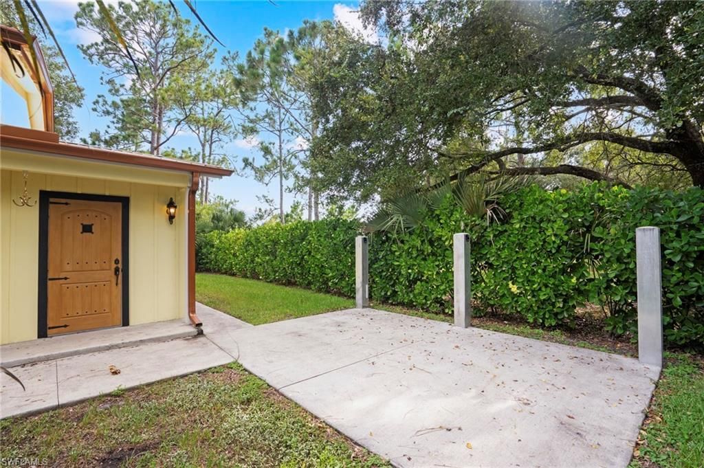 21531 N River Rd , Alva, FL 33920 Photo