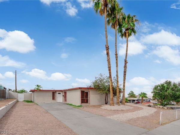 2084 Palma Vista Avenue , Las Vegas, NV 89169