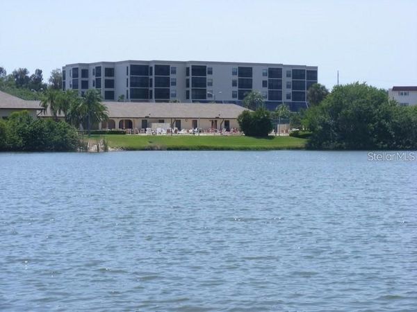 9950 62ND TERRACE N, Unit 112, ST PETERSBURG, FL 33708