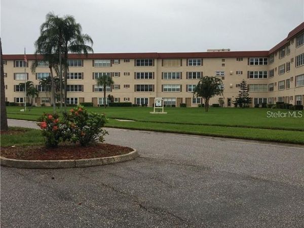 9950 62ND TERRACE N, Unit 112, ST PETERSBURG, FL 33708
