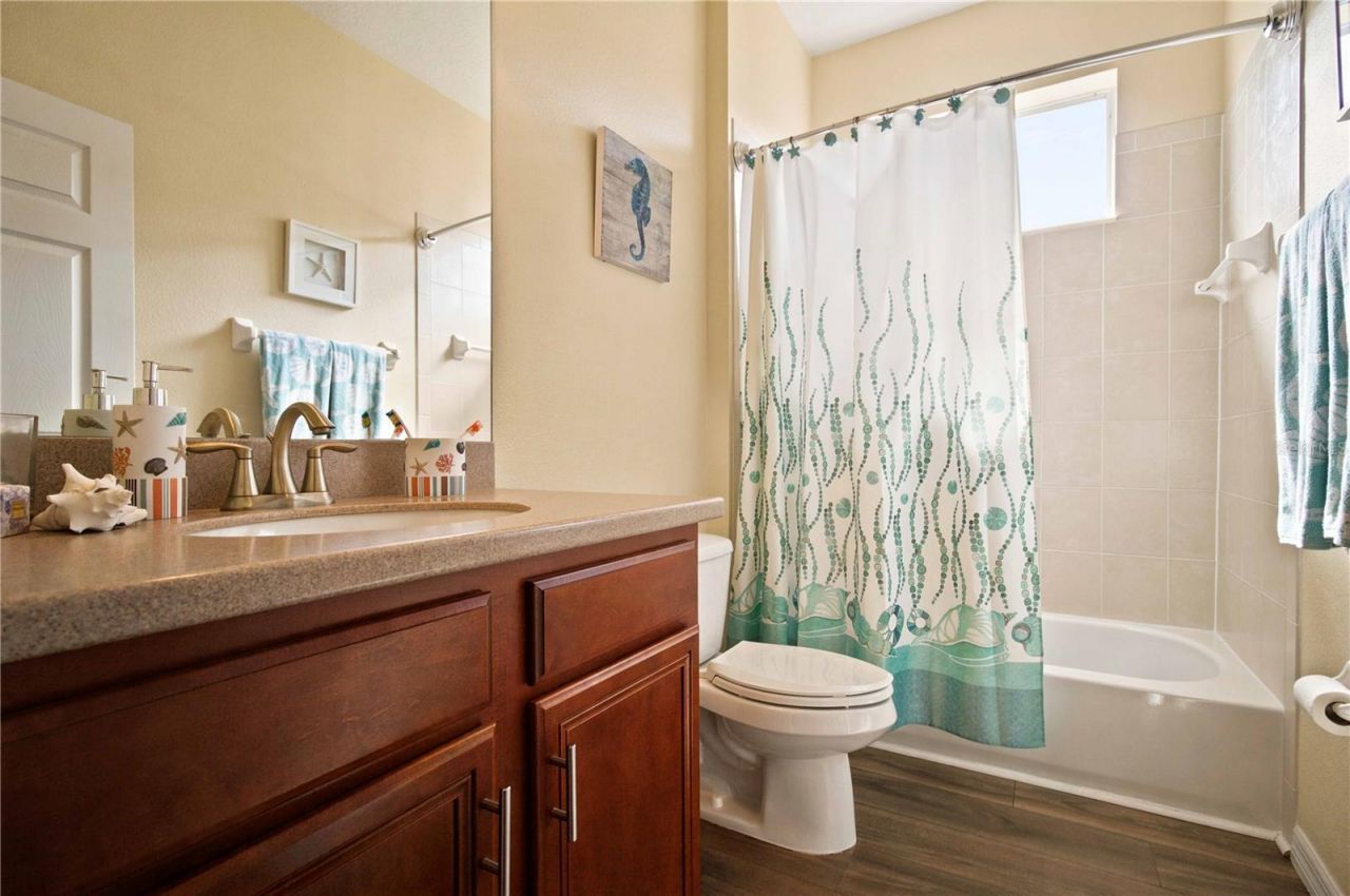 6733 45th Terrace E, Bradenton, FL 34203 Photo