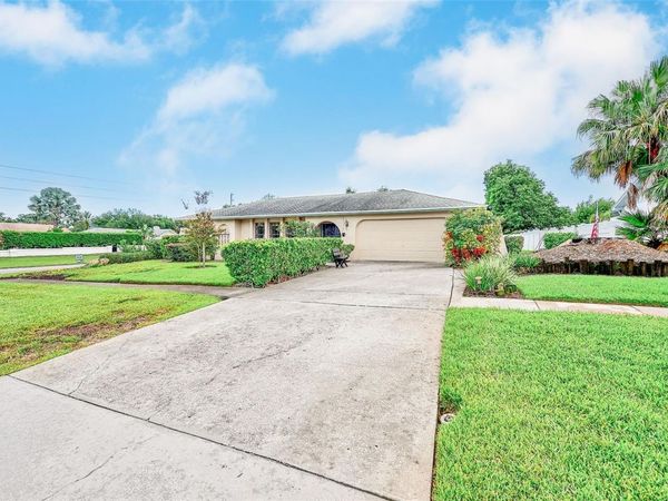 2993 MEADOW WOOD DRIVE , CLEARWATER, FL 33761