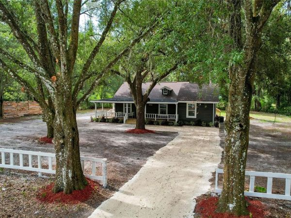 26314 GLENWOOD DRIVE , WESLEY CHAPEL, FL 33544