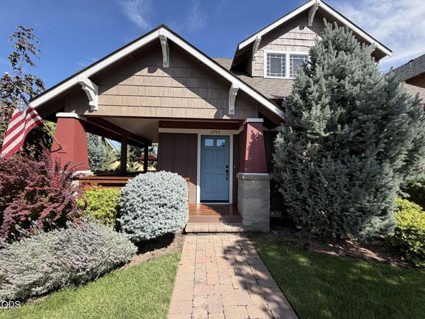 2750 NE Great Horned Place, Bend, OR 97701