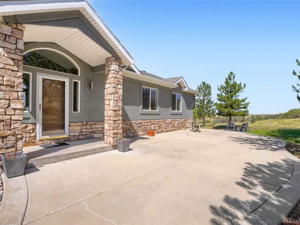 21037 E Nichols , Aurora, CO 80016