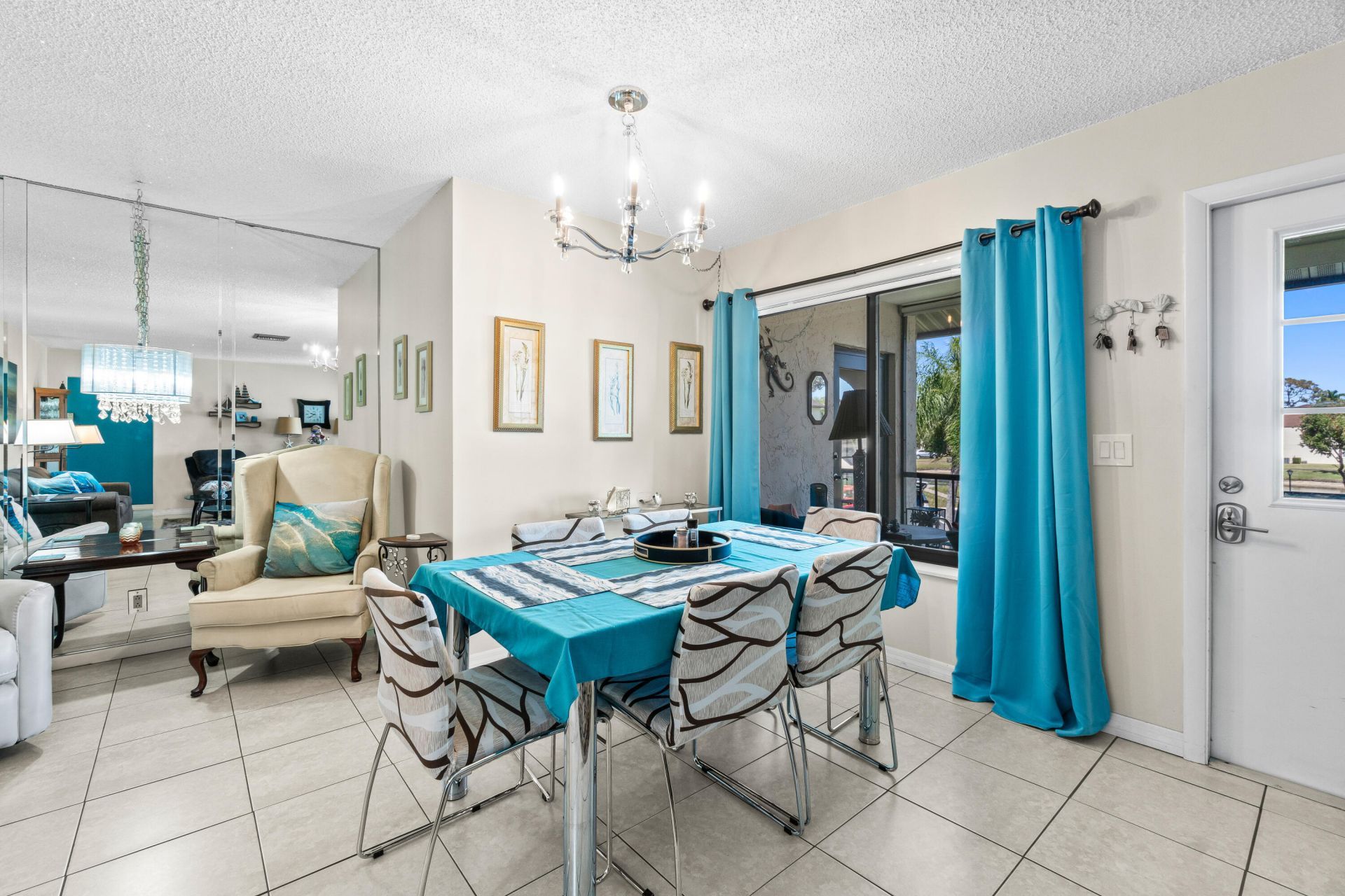 3589 La Aires Court, Unit A-2, Greenacres, FL 33463 Photo