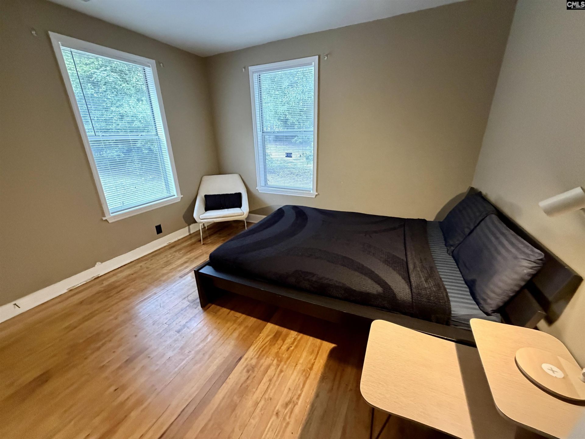9 Kingsgate Drive  Photo 8