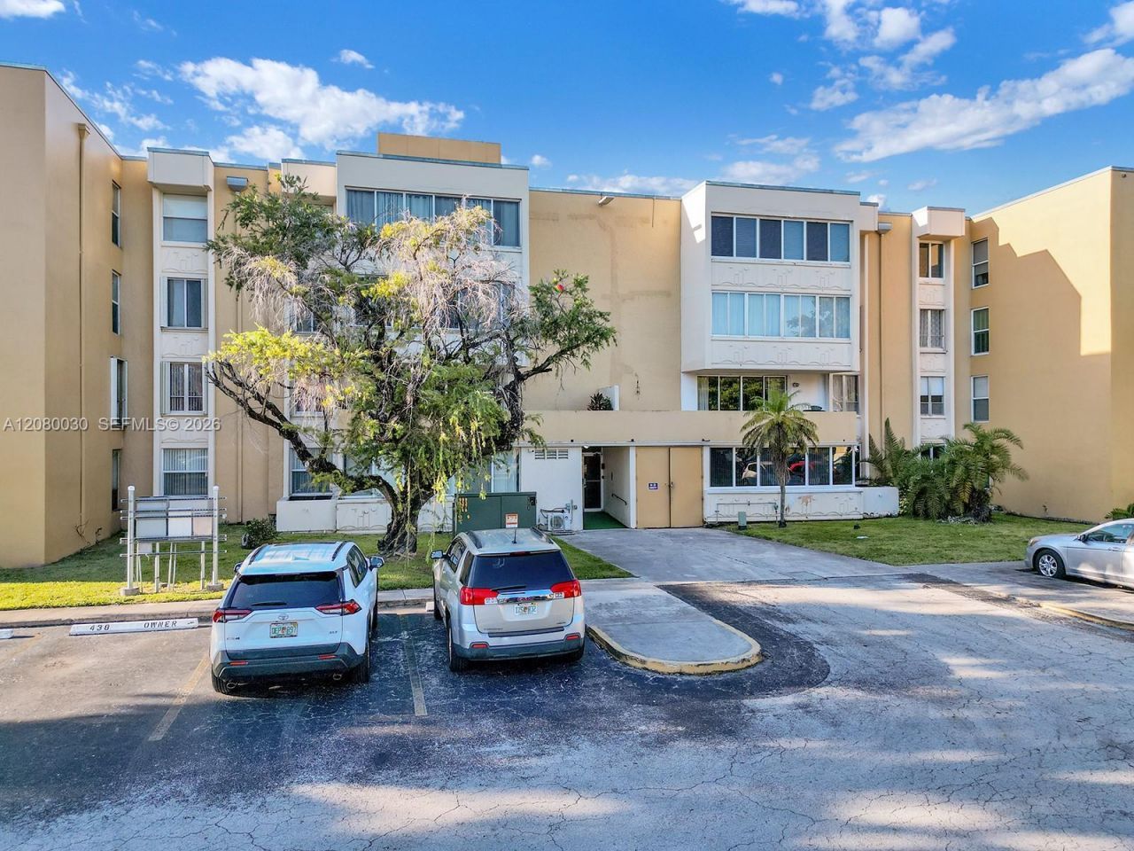 Please Call For Address, Unit 2H, Miami, FL 33193 Photo
