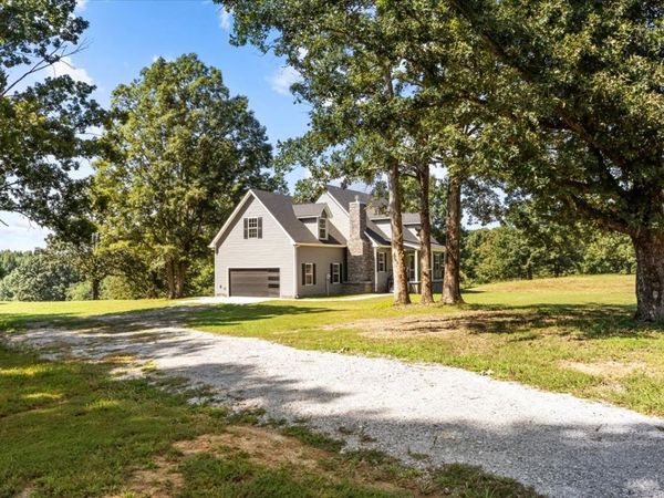 718 Darrell Rye Rd , Erin, TN 37061