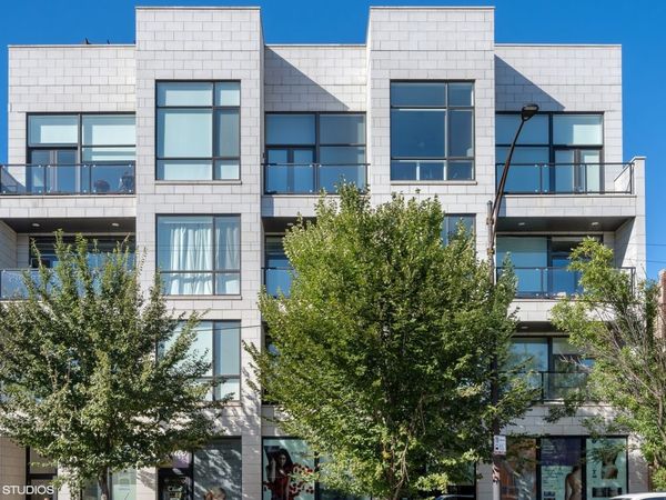 2550 W Fullerton Avenue , Unit 2D, Chicago, IL 60647