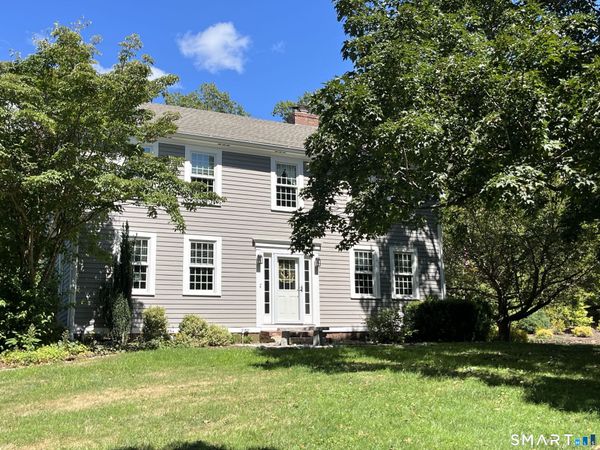 122 Nooks Hill, Cromwell, CT 06416