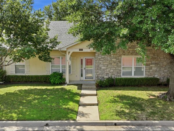 8212 E 74th Court , Tulsa, OK 74133
