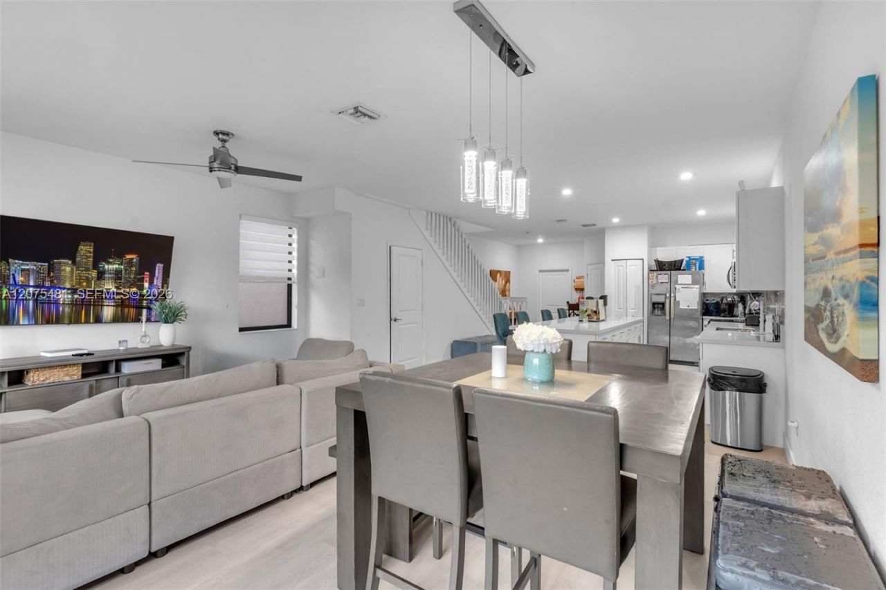 25057 SW 108th Ave, Homestead, FL 33032 Photo