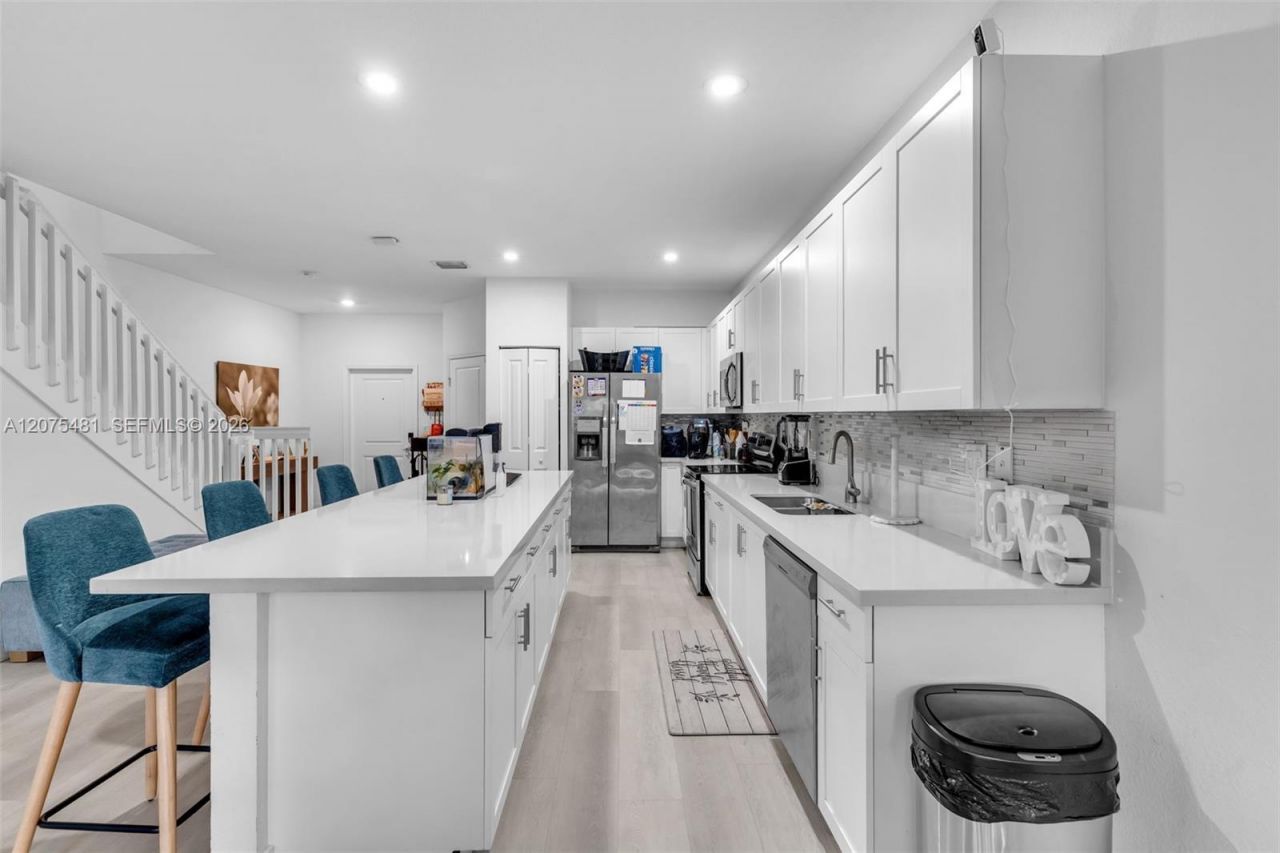 25057 SW 108th Ave, Homestead, FL 33032 Photo