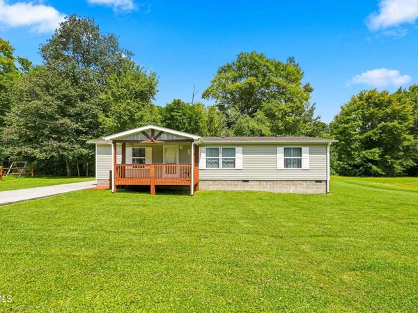 706 North River Street, Big Stone Gap, VA 24219