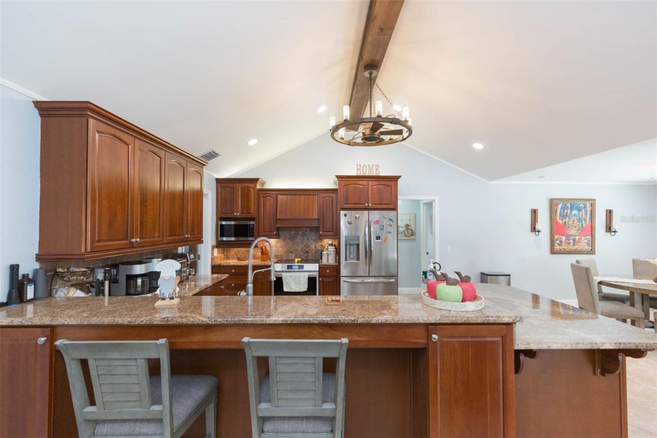 2709 Fairway View Drive , Valrico, FL 33596 Photo