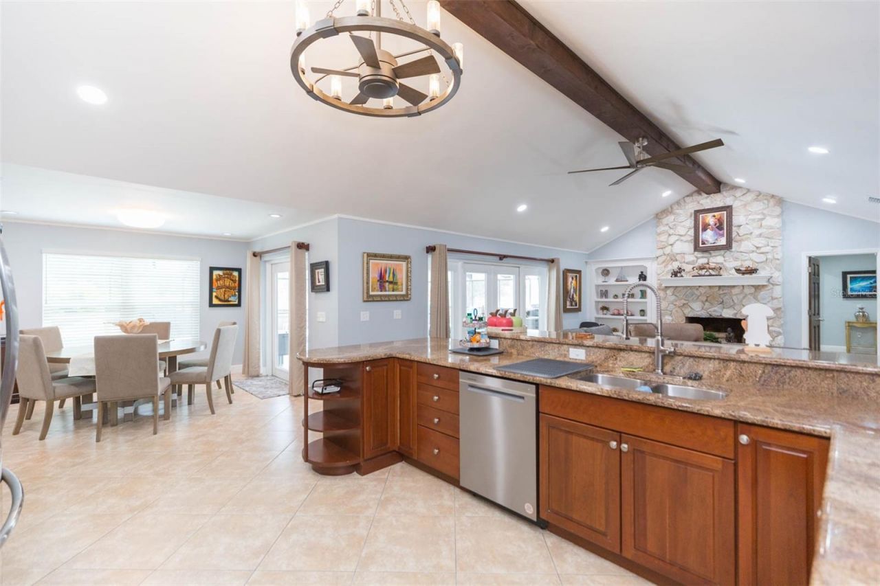 2709 Fairway View Drive , Valrico, FL 33596 Photo