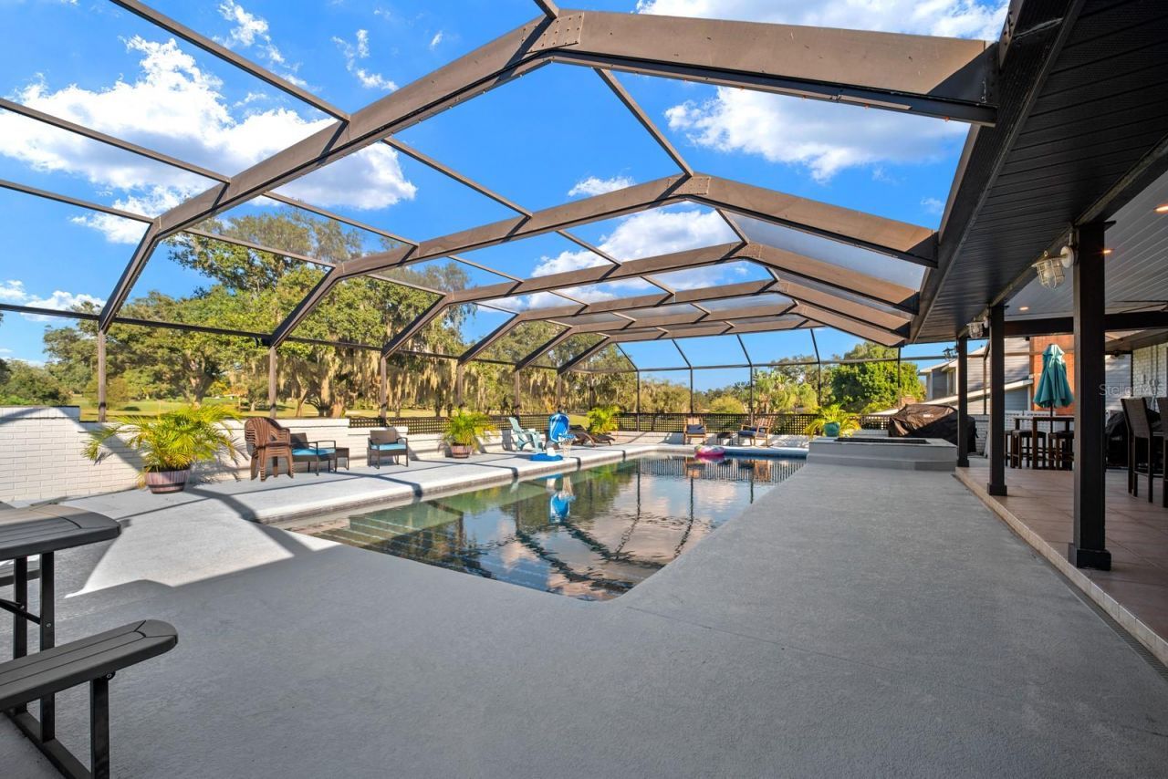 2709 Fairway View Drive, Valrico, FL 33596 Photo