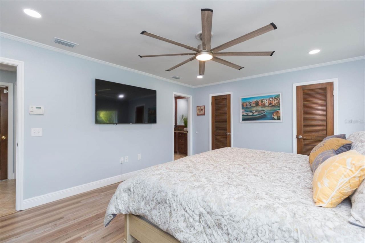 2709 Fairway View Drive , Valrico, FL 33596 Photo