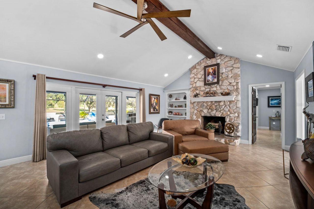 2709 Fairway View Drive, Valrico, FL 33596 Photo