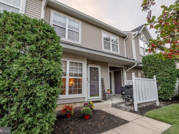 4805 ESSEX LANE, MOUNT LAUREL, NJ 08054
