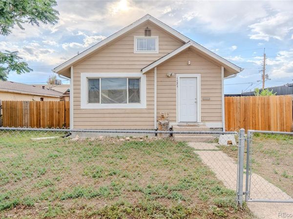 1525 Chester Street , Aurora, CO 80010