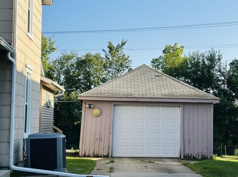 Main Photo