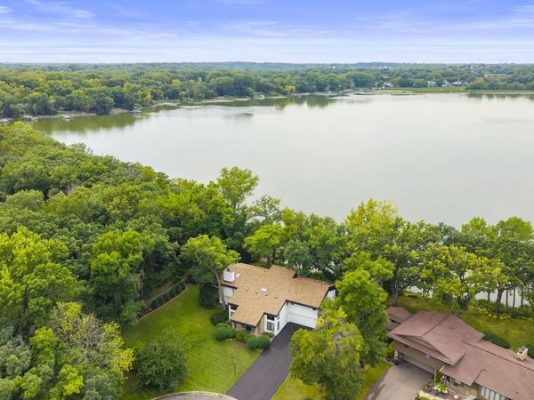 5605 Evergreen Lane N, Plymouth, MN 55442