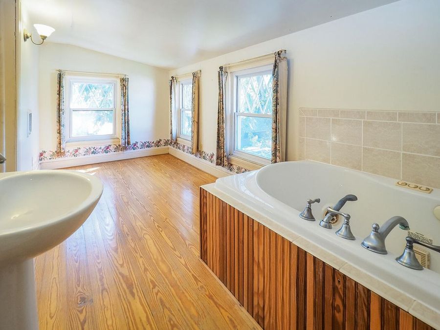 Property Image 39