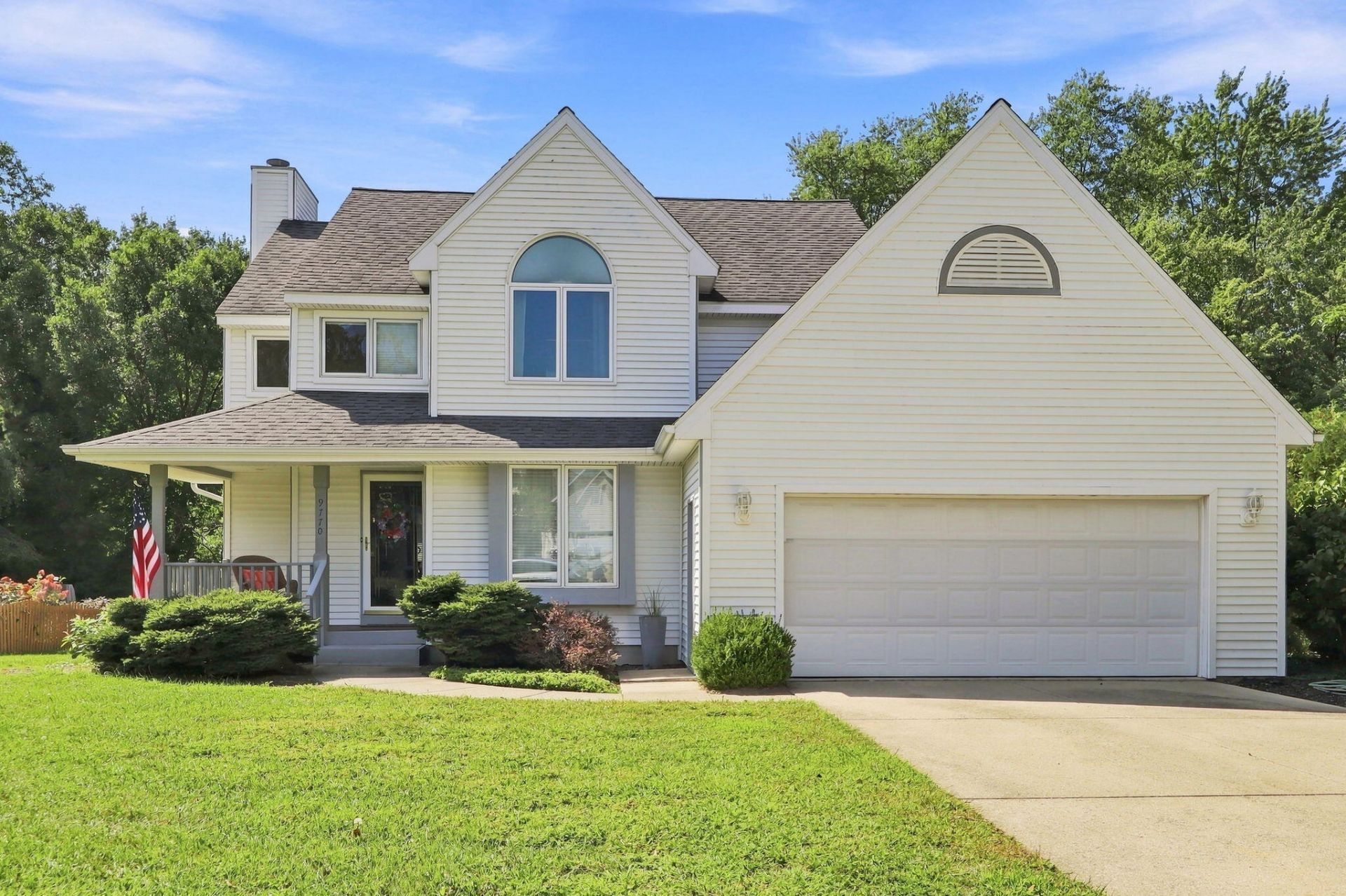 9770 Concord Row, Bridgman, MI 49106 Main Photo