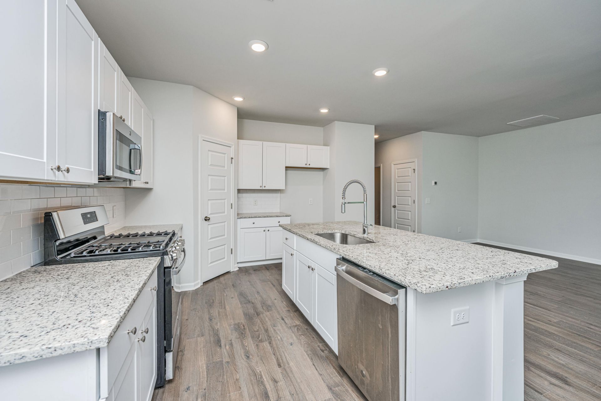 259 Firewheel Court Photo 12