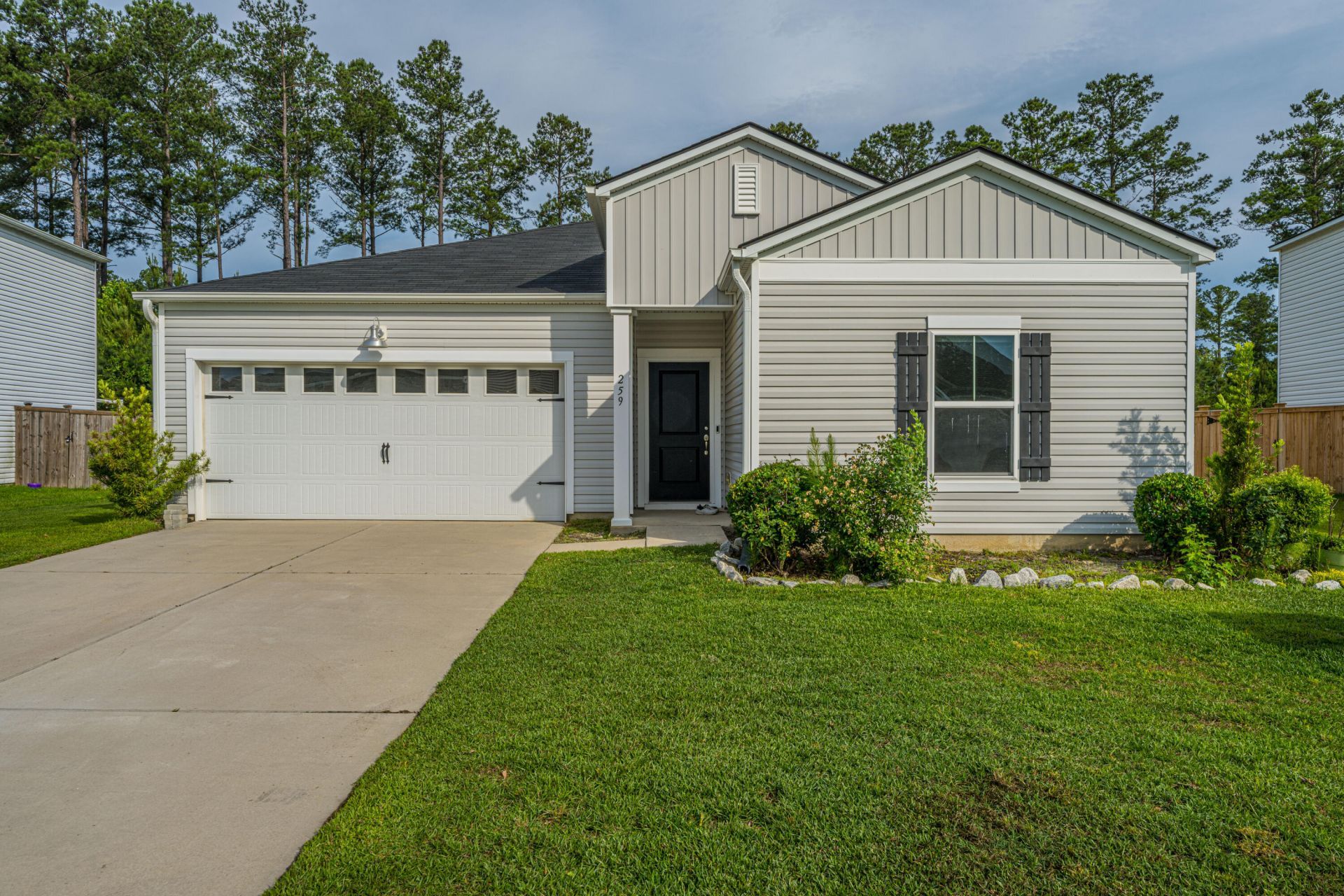 259 Firewheel Court Photo 4