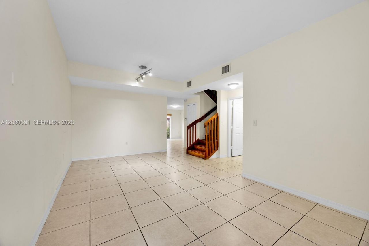 8441 SW 124 Av, Unit 104, Miami, FL 33183 Photo
