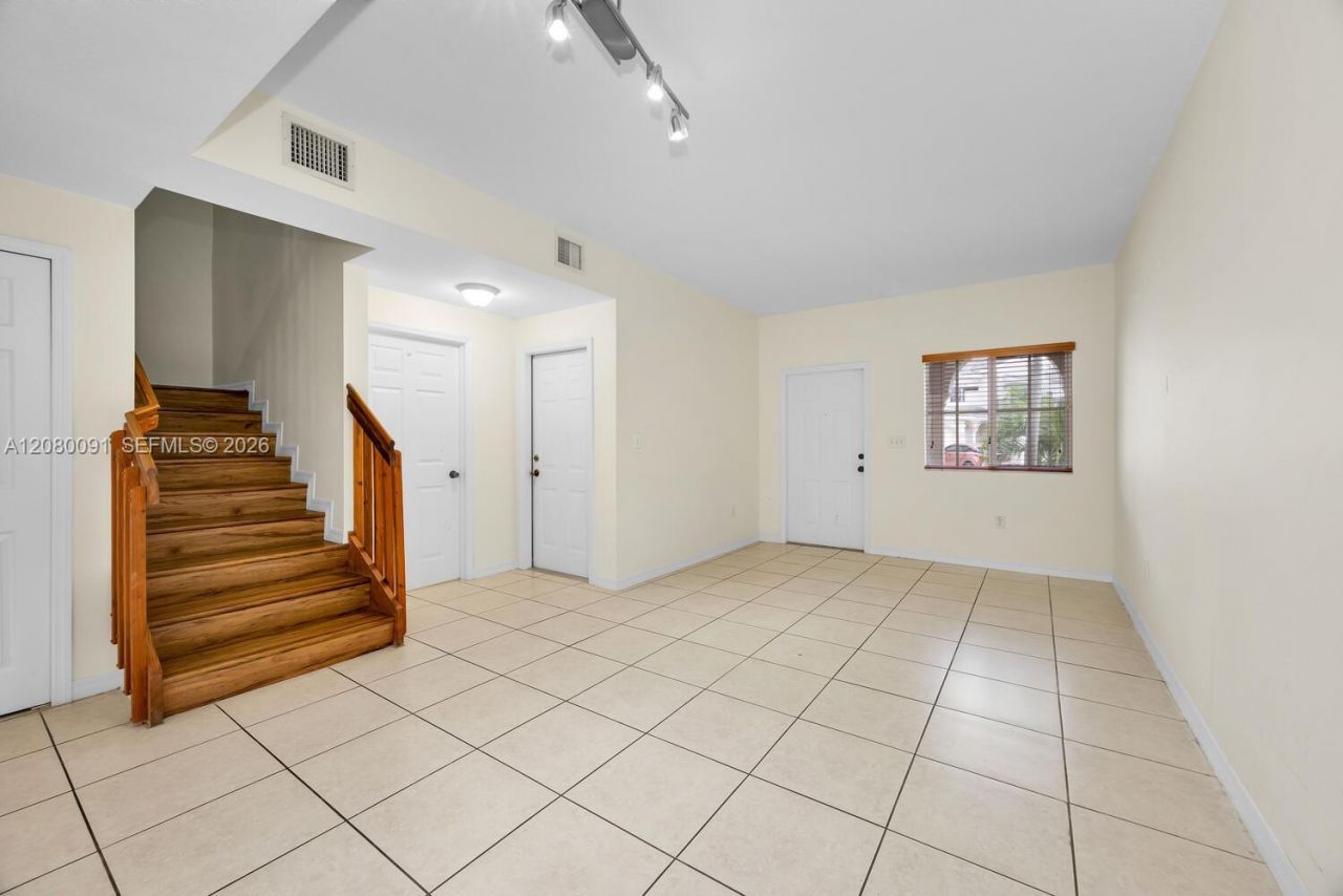 8441 SW 124 Av, Unit 104, Miami, FL 33183 Photo