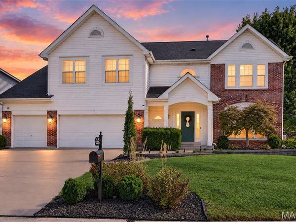 522 Ironwood Drive, O'Fallon, MO 63368