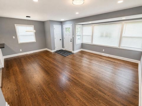 Main Photo