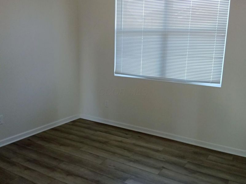 5411 Morning Glory Street, Ashville, OH 43103 Photo 7