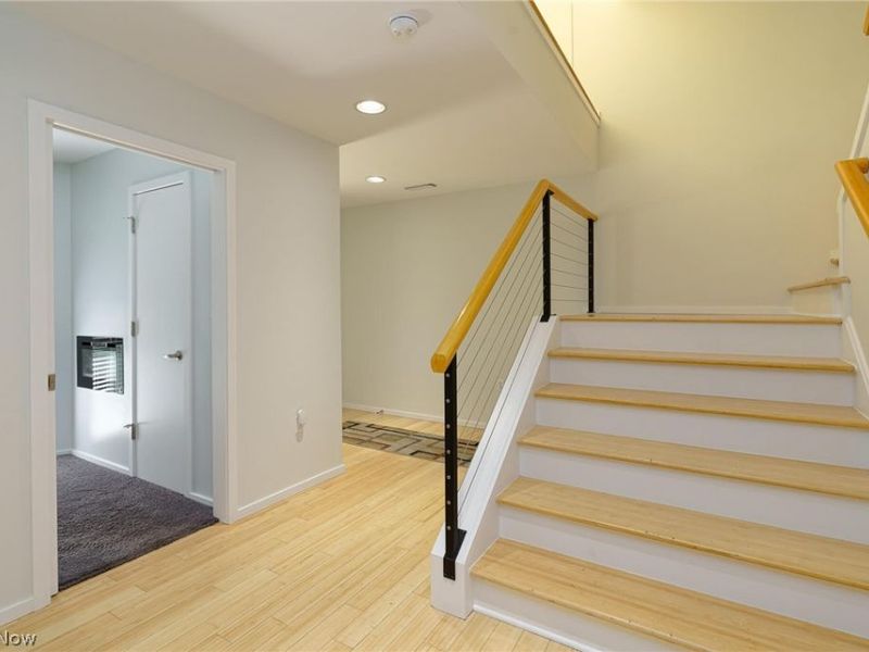 2136 W 17th Street, Cleveland, OH 44113 Photo 14