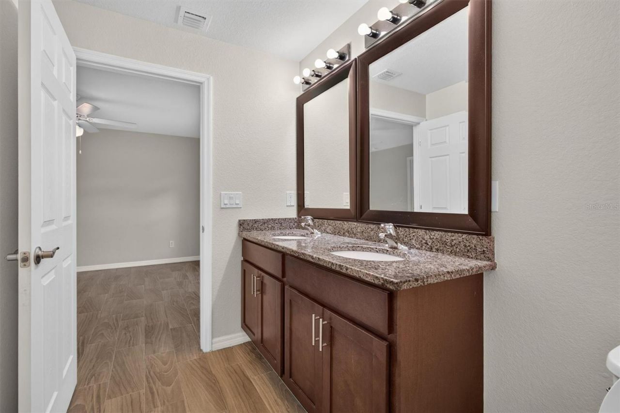 5008 S Obispo Circle , Labelle, FL 33935 Photo