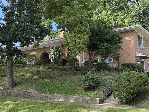 118 N 3rd Street , West Dundee, IL 60118