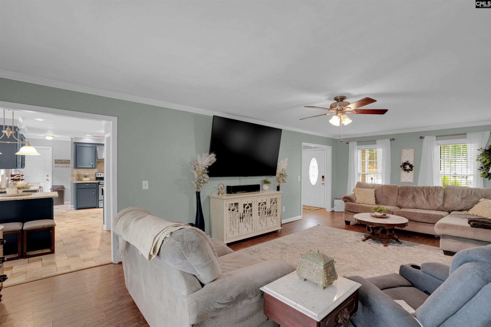 14 China Rose Court  Photo 7