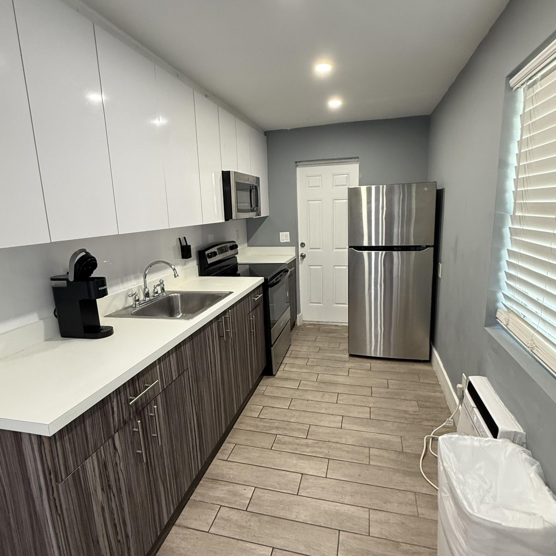 906 N Riverside Drive, Unit 1-9, Pompano Beach, FL 33062 Photo