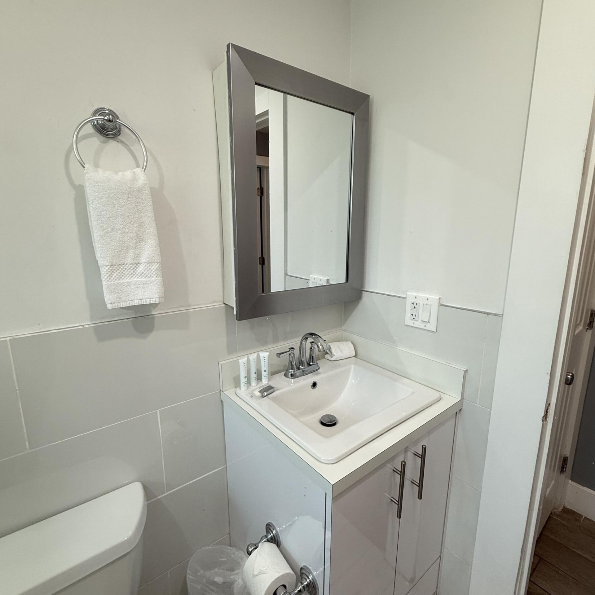 906 N Riverside Drive, Unit 1-9, Pompano Beach, FL 33062 Photo