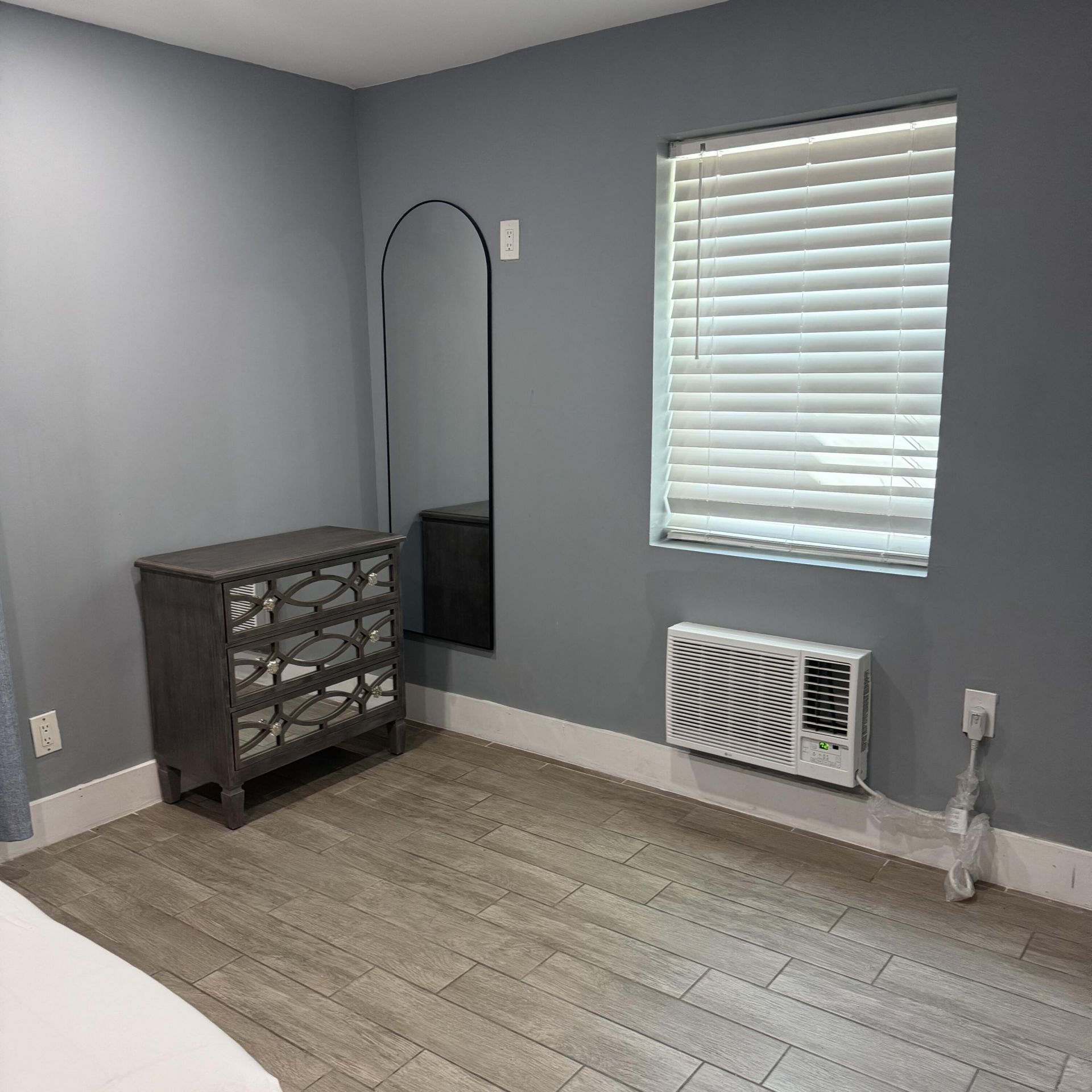 906 N Riverside Drive, Unit 1-9, Pompano Beach, FL 33062 Photo