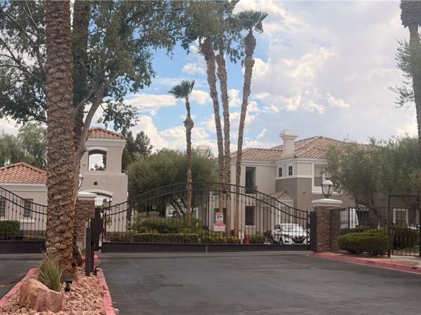 2325 Windmill Parkway , Unit 1613, Henderson, NV 89074