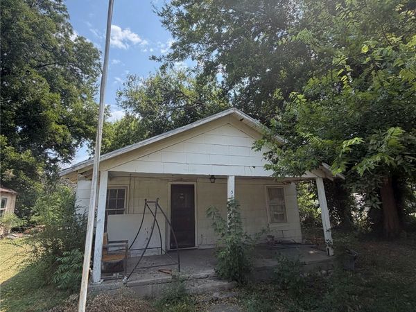508 N Katy Avenue , Hominy, OK 74035